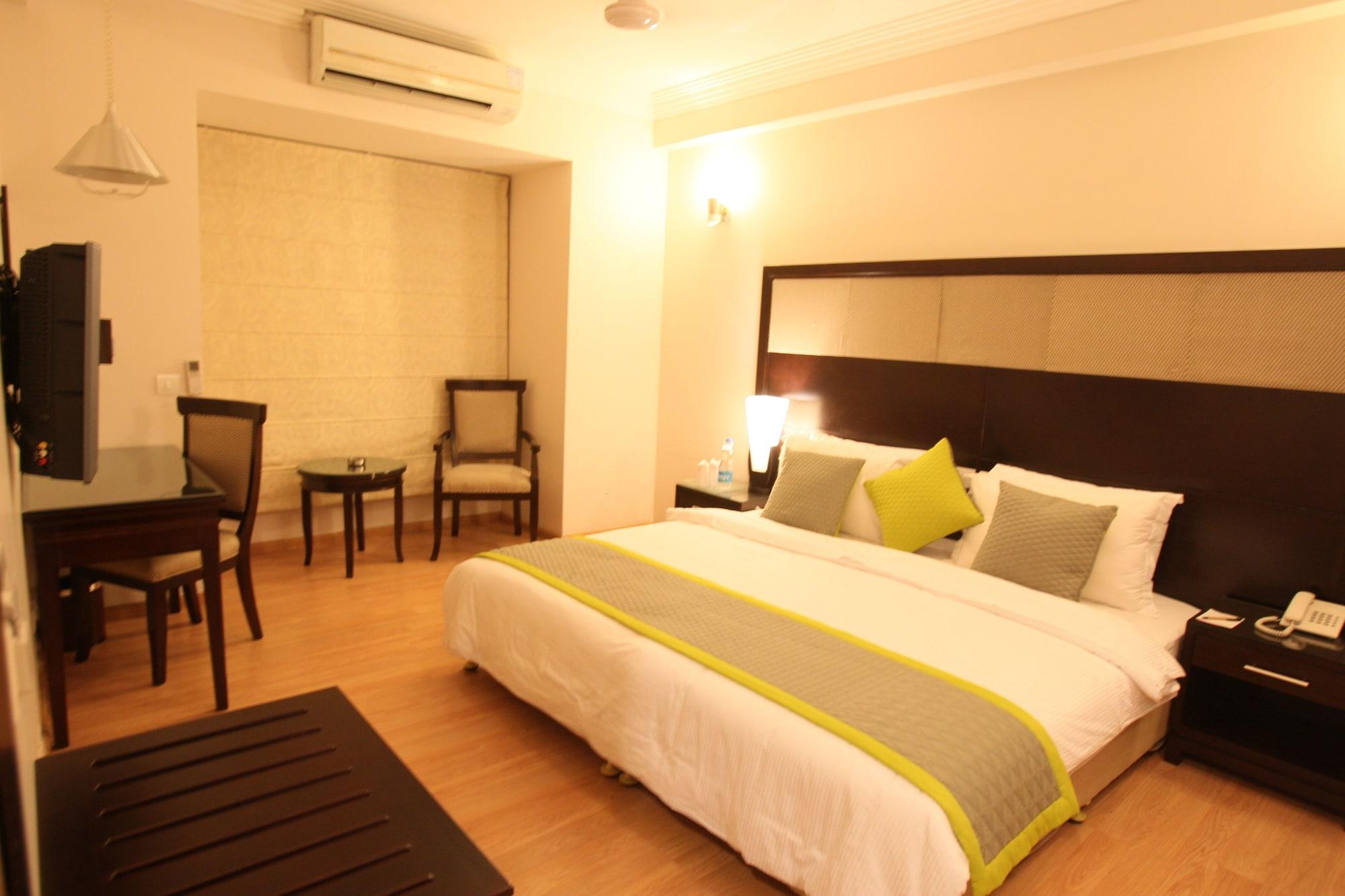 Emblem Hotel New Friends Colony, Neu-Delhi Exterior foto
