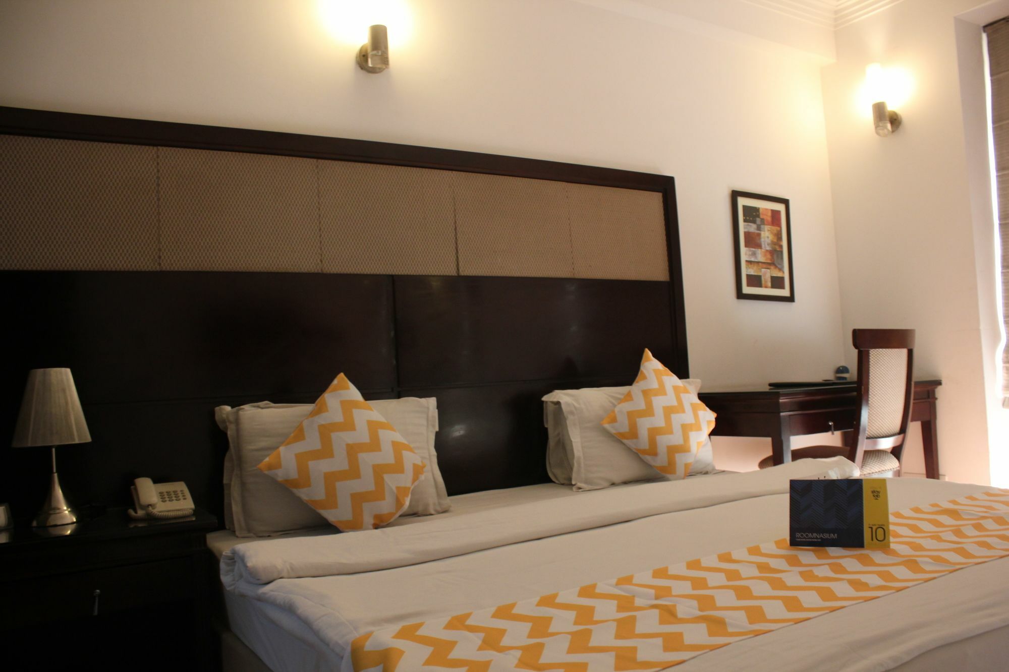 Emblem Hotel New Friends Colony, Neu-Delhi Exterior foto