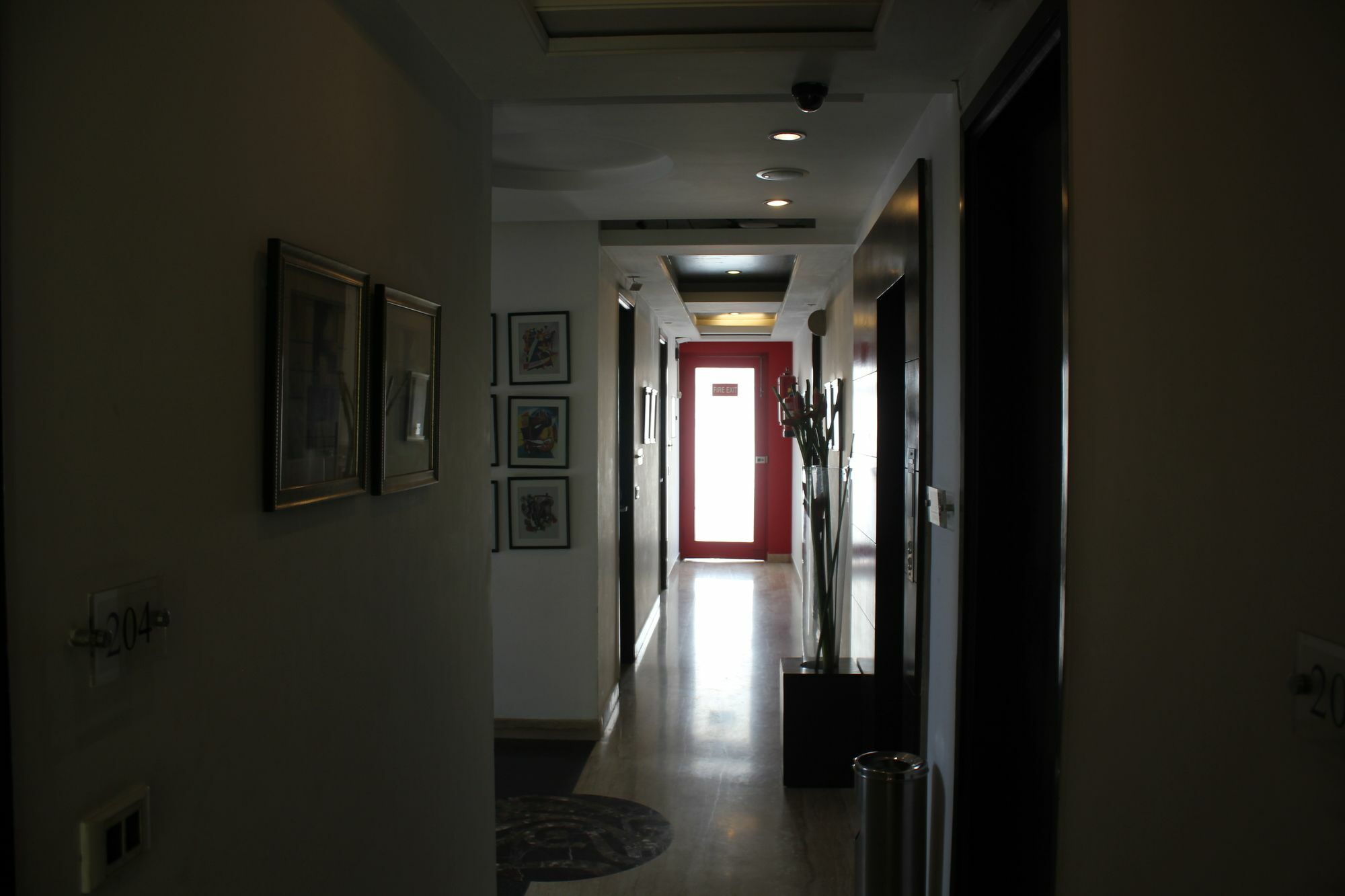Emblem Hotel New Friends Colony, Neu-Delhi Exterior foto